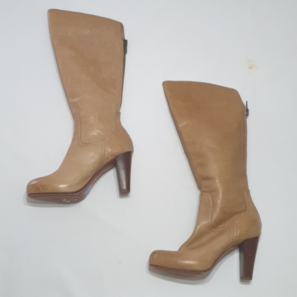 Frye Miranda Zip Back Putnam Ivory Boots - Picture 7 of 11